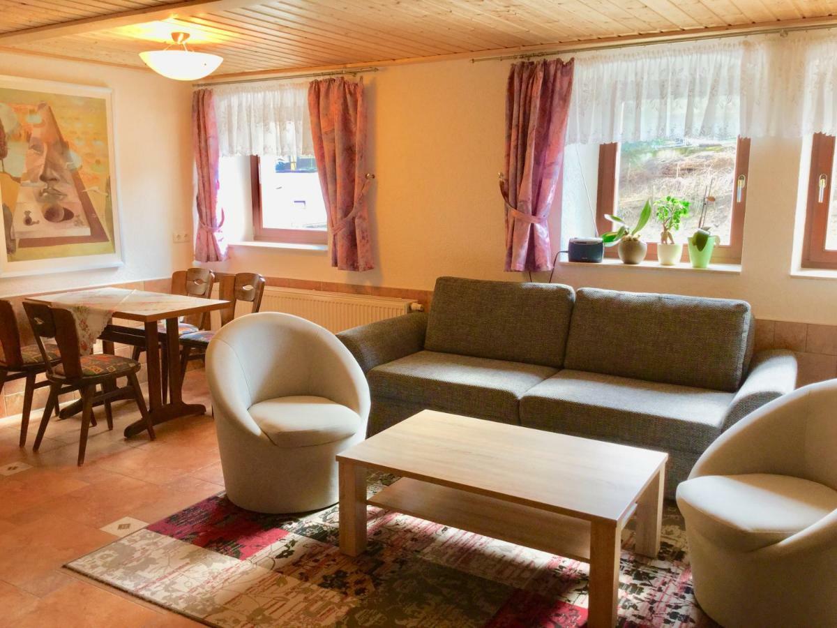 Ferienwohnung Am Gruenbach ราทเอิน ภายนอก รูปภาพ